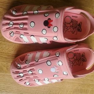 Minnie adidas water shoes